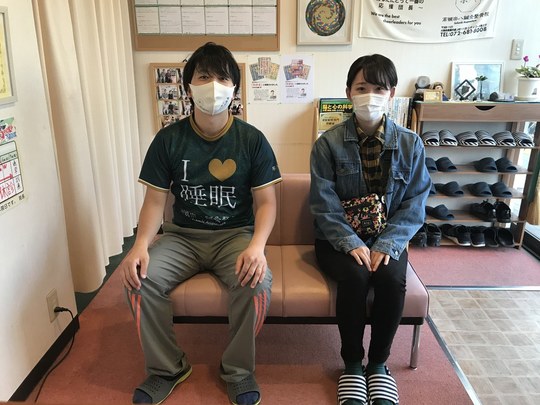 起立性調節障害を克服された高槻市25歳女性との記念写真